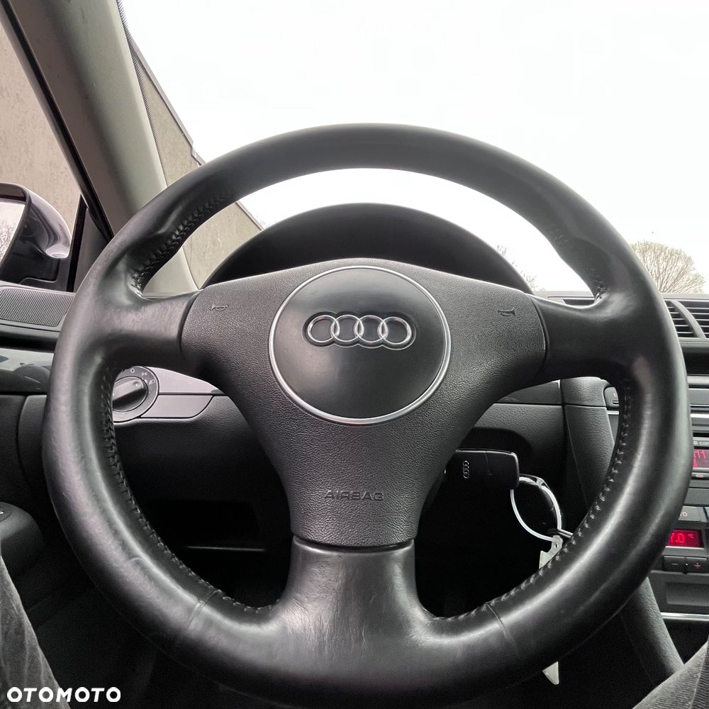 Audi A4 Avant 1.9 TDI - 25