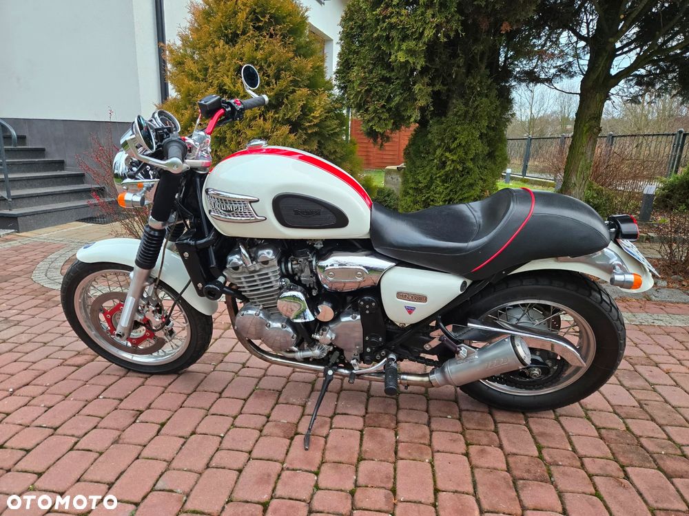 Triumph Thunderbird - 18