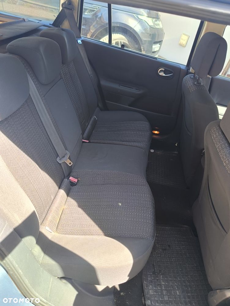 Renault Megane - 6