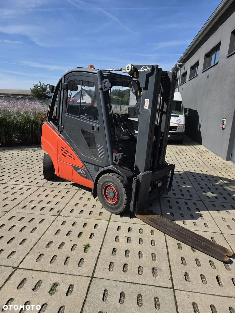 Linde H30T-02 - 1