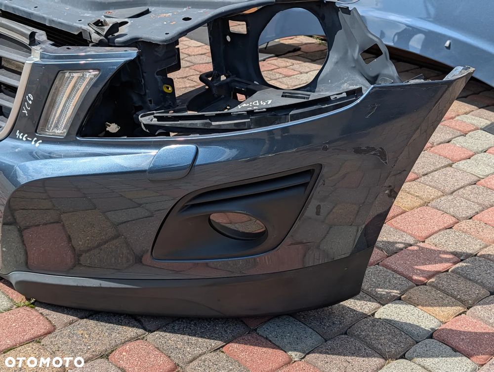 ZDERZAK PAS PRZEDNI MASKA PRZÓD VOLVO XC60 I 2.4 TD  466-46 - 4