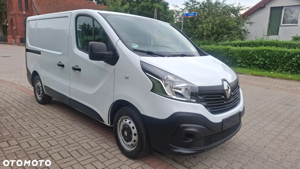 Renault Trafic - 1