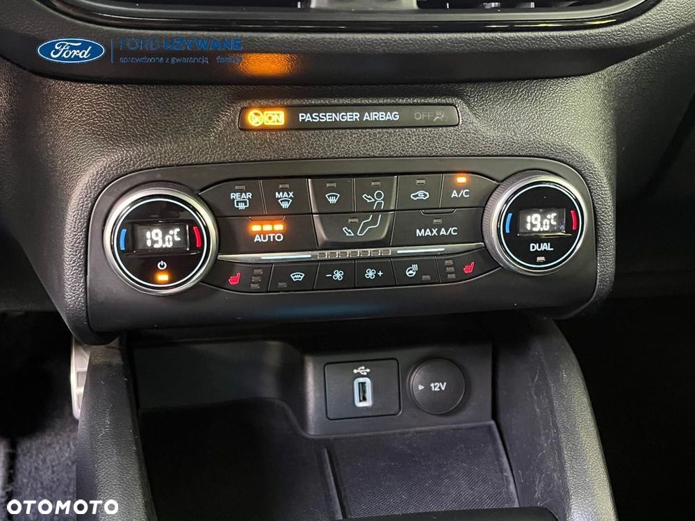 Ford Focus 1.0 EcoBoost Start-Stopp-System ST-LINE X - 14