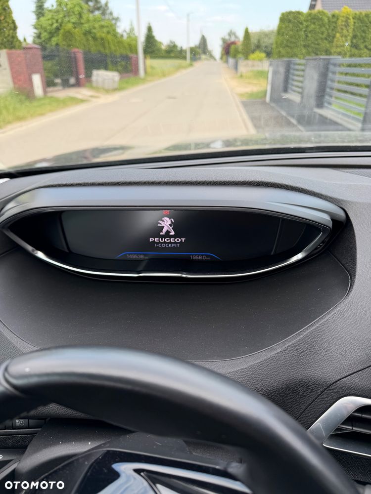 Peugeot 3008 1.6 PureTech GT Pack S&S EAT8 - 4