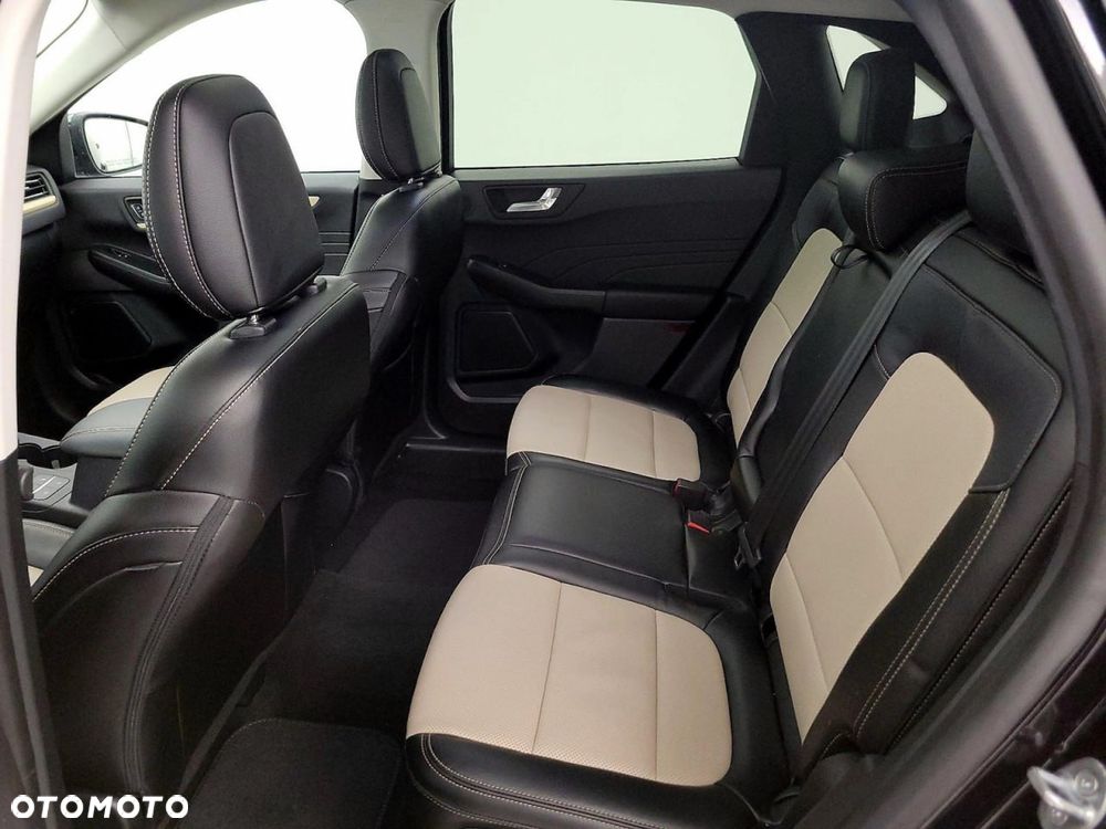 Ford Escape 2.0 EcoBoost AWD Titanium - 10