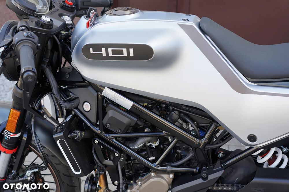 Husqvarna Vitpilen - 30