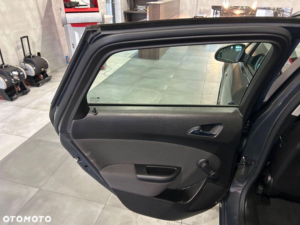 Opel Astra 1.6 D (CDTI) Start/Stop Business - 20