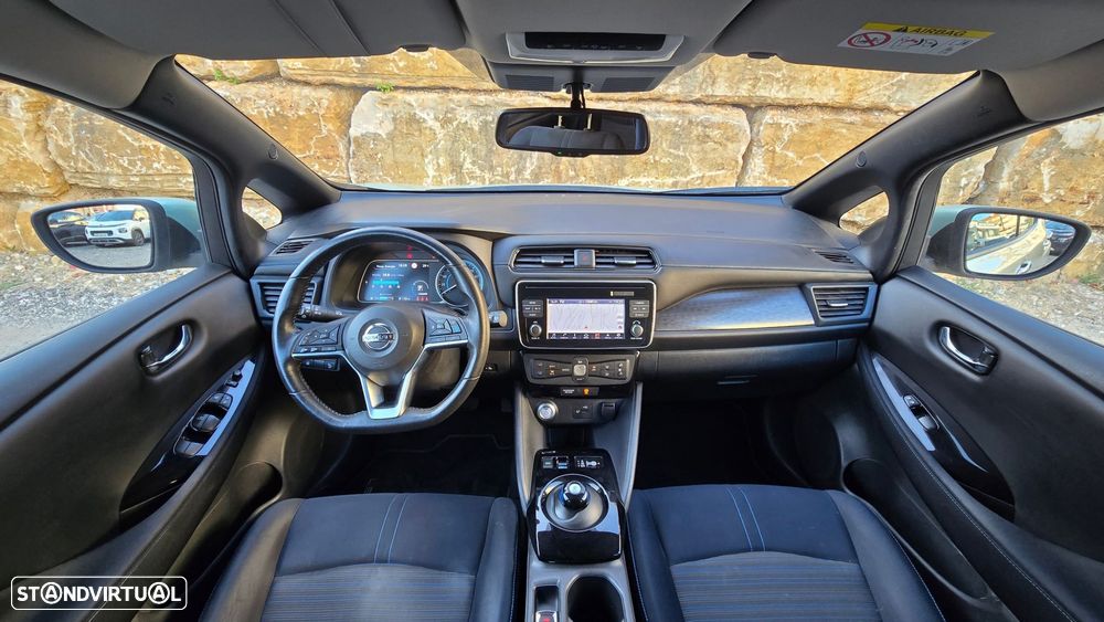 Nissan Leaf N-Connecta - 9