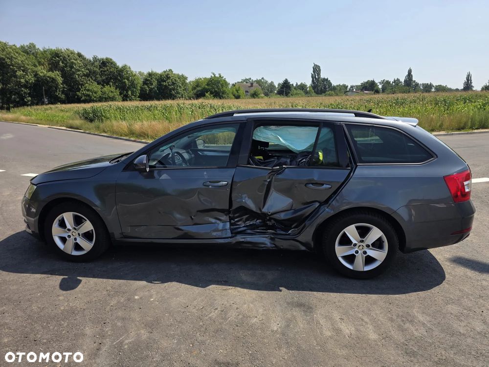 Skoda Octavia 1.5 TSI ACT Ambition - 4