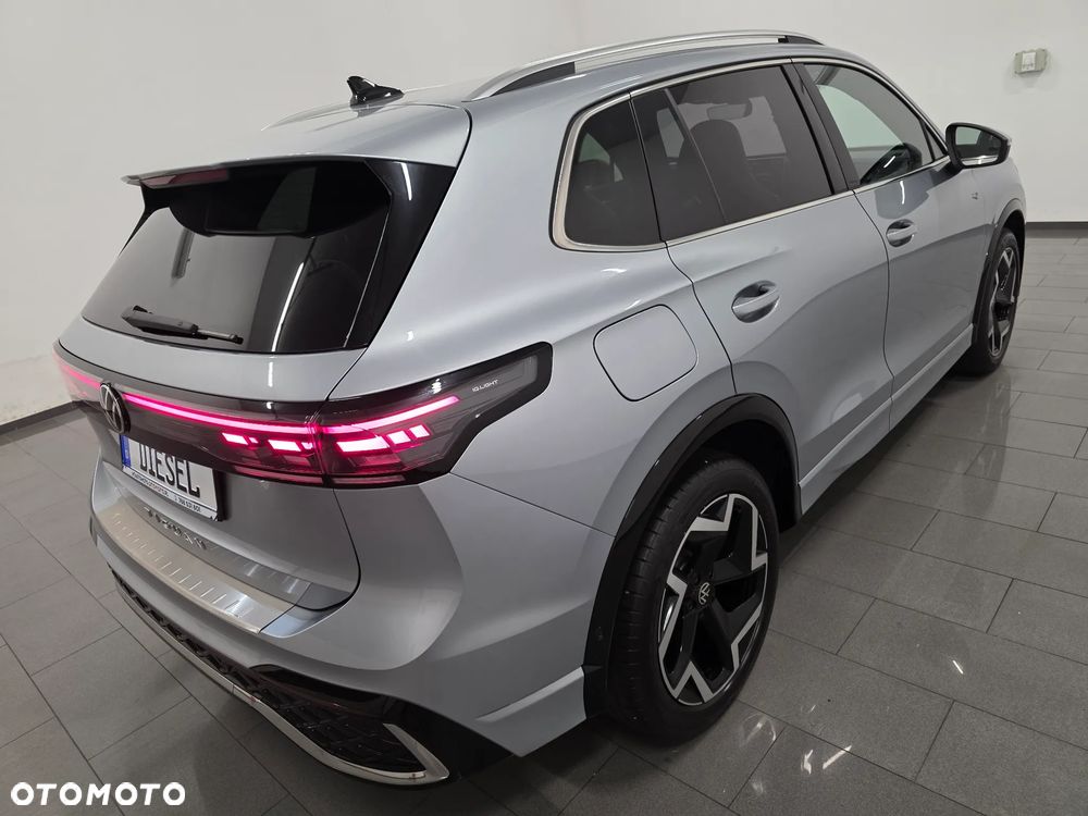 Volkswagen Tiguan 2.0 TDI SCR DSG R-Line - 6