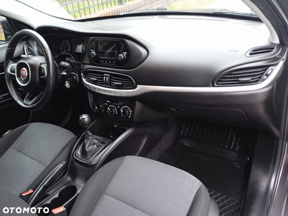 Fiat Tipo 1.4 Classic - 13