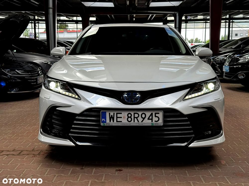 Toyota Camry - 2