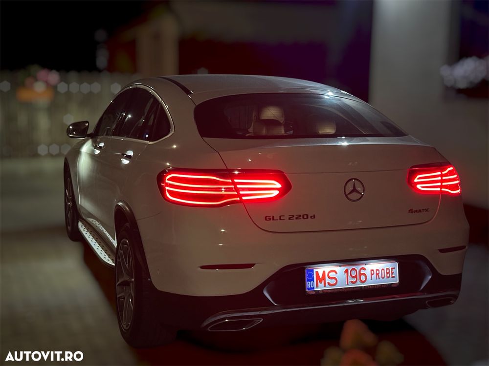 Mercedes-Benz GLC Coupe 220 d 4Matic 9G-TRONIC AMG Line - 14