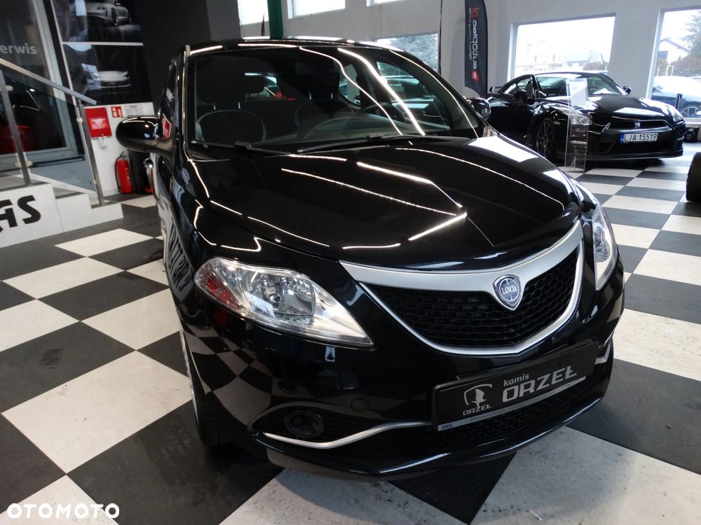 Lancia Ypsilon 1.2 8V Platinum S&S - 15