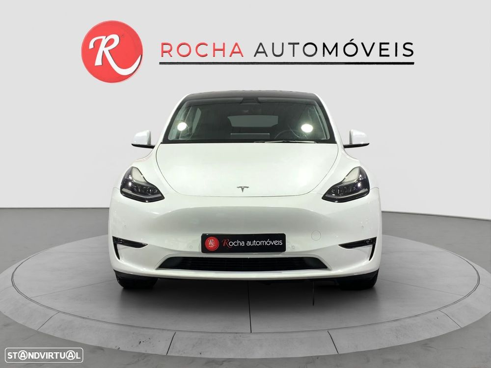 Tesla Model Y Long-Range RWD - 2