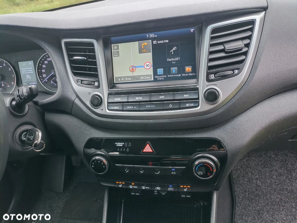 Hyundai Tucson blue 1.6 GDi 2WD Navi - 16