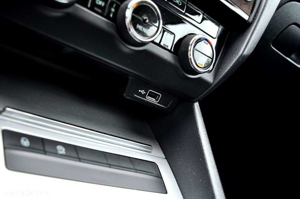 Skoda Octavia 1.5 TGI G-TEC DSG Ambition - 21
