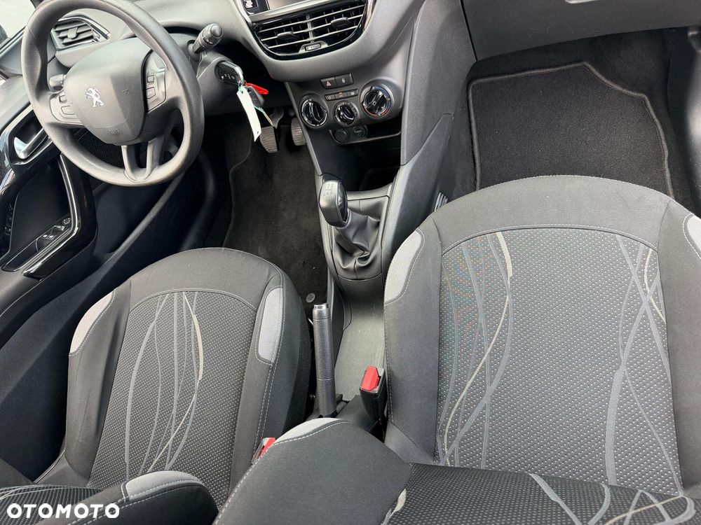 Peugeot 208 1.2 PureTech Active - 20