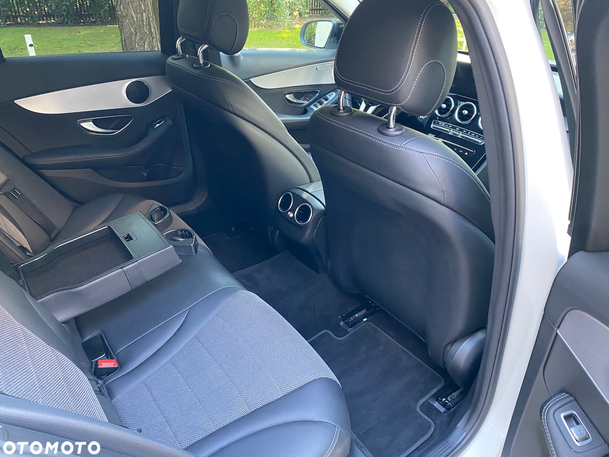 Mercedes-Benz Klasa C 200 d T 9G-TRONIC Avantgarde - 25