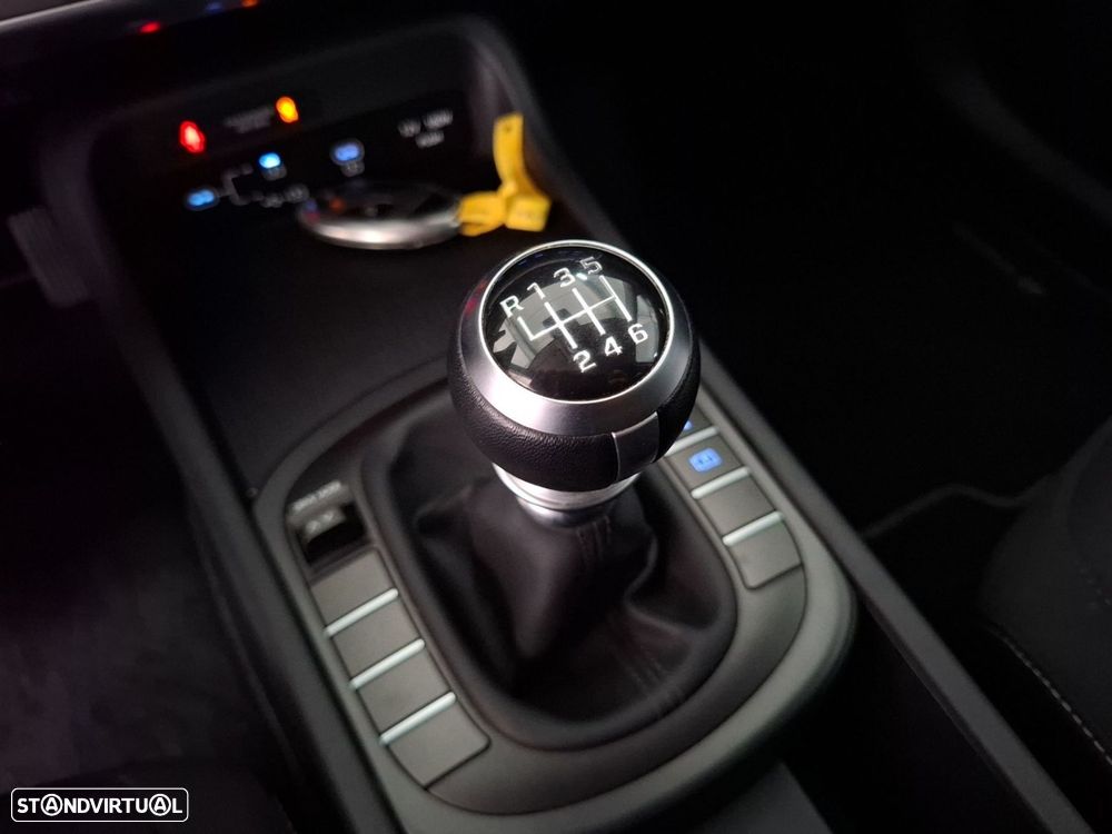 Hyundai Kauai 1.0 T-GDi Premium (TT) - 17