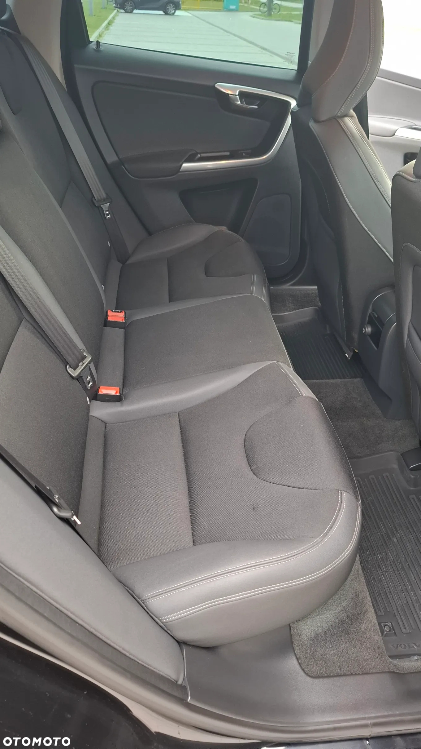 Volvo XC 60 - 22