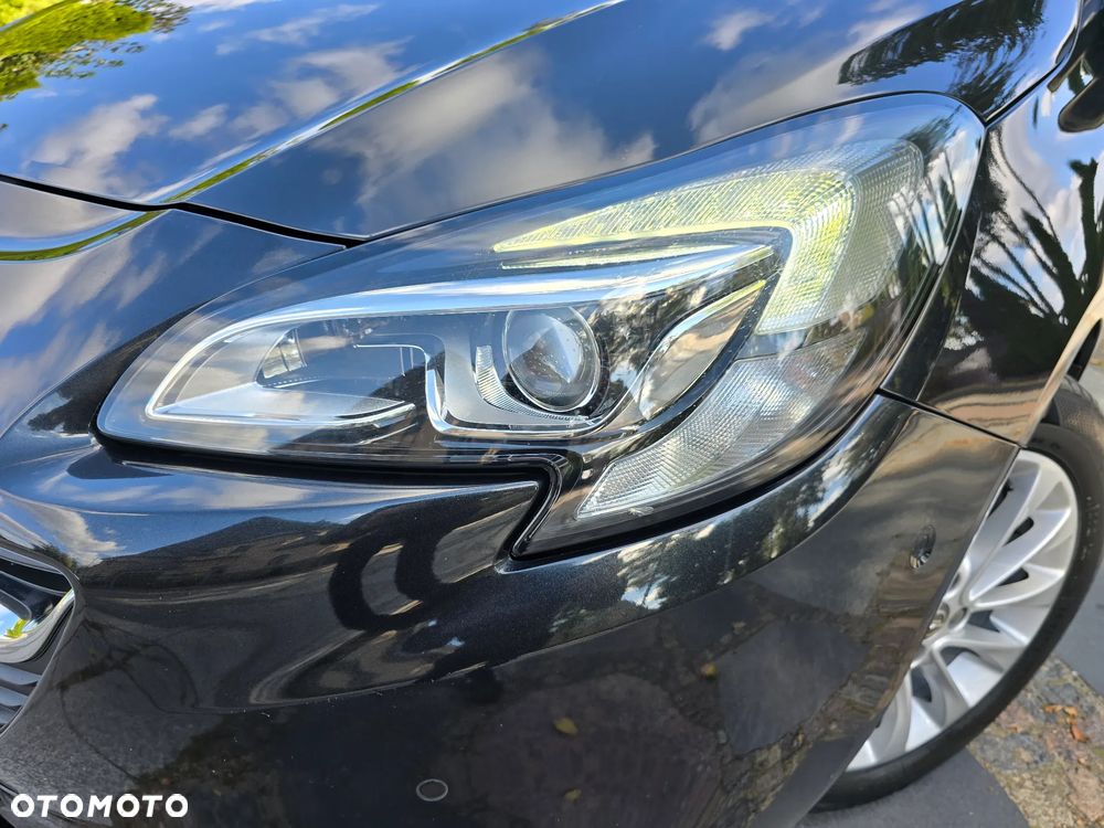 Opel Corsa 1.4 16V Cosmo - 2