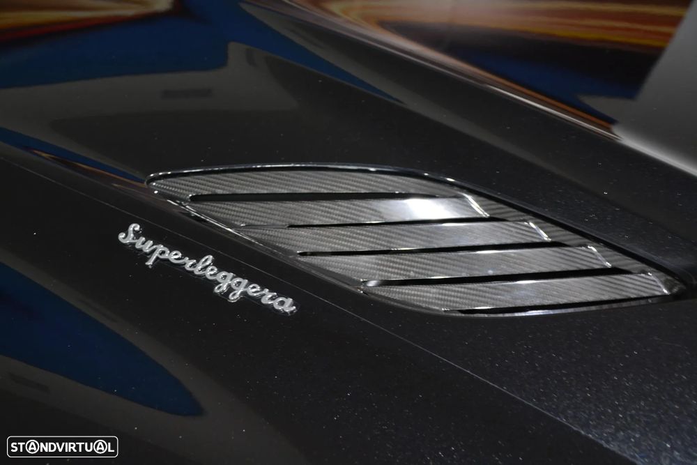 Aston Martin DBS Coupe Superleggera - 9