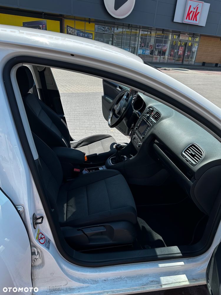 Volkswagen Golf 2.0 TDI Highline - 6