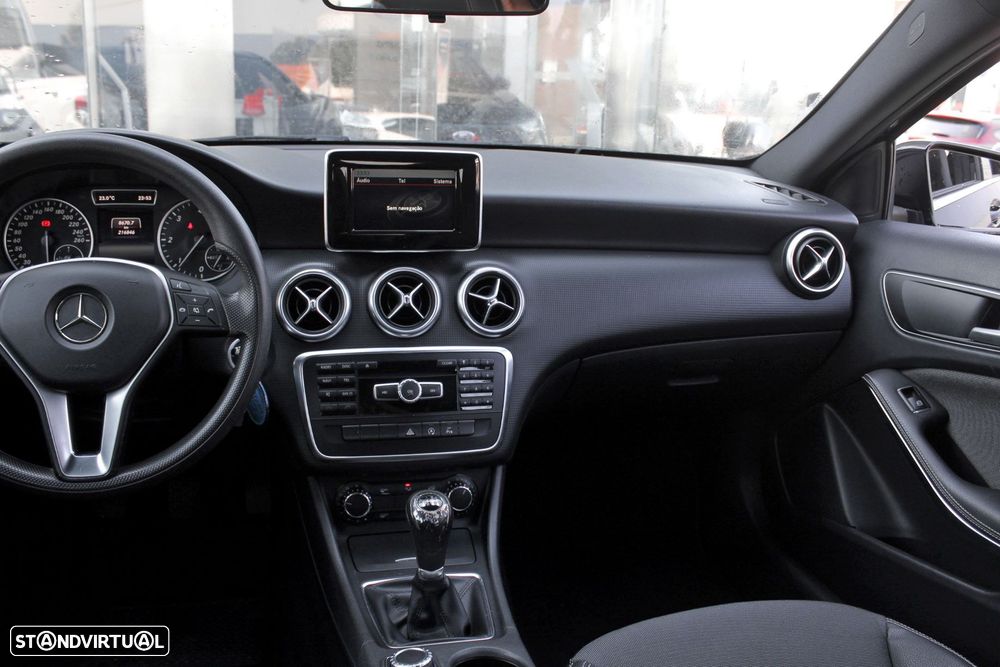 Mercedes-Benz A 180 d Fleet Pack Style - 18