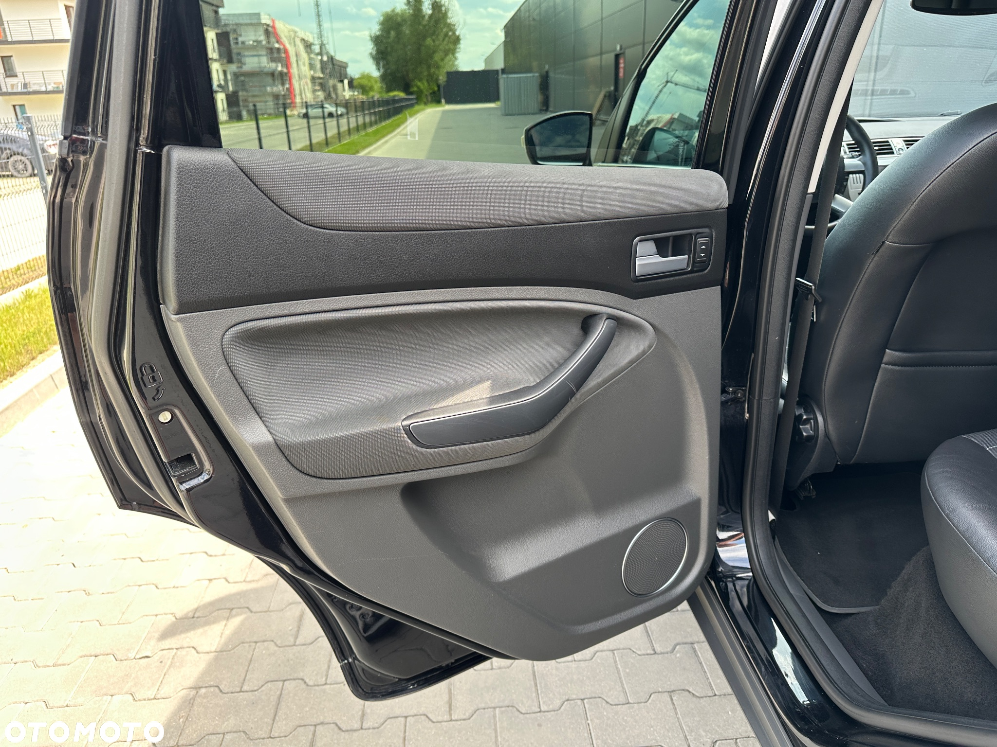 Ford Kuga 2.0 TDCi 4x4 Titanium - 29