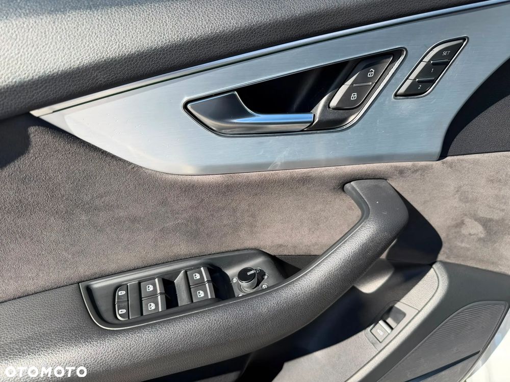 Audi Q8 50 TDI mHEV Quattro Tiptronic - 14
