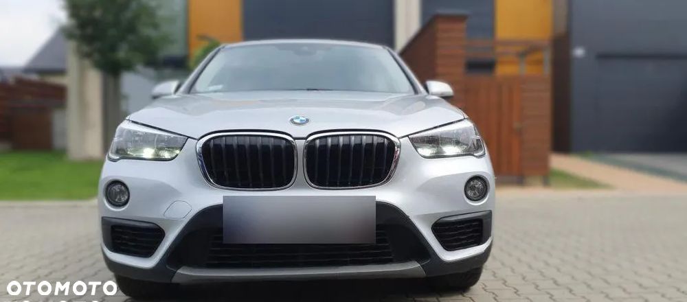 BMW X1 sDrive16d Sport Line - 5