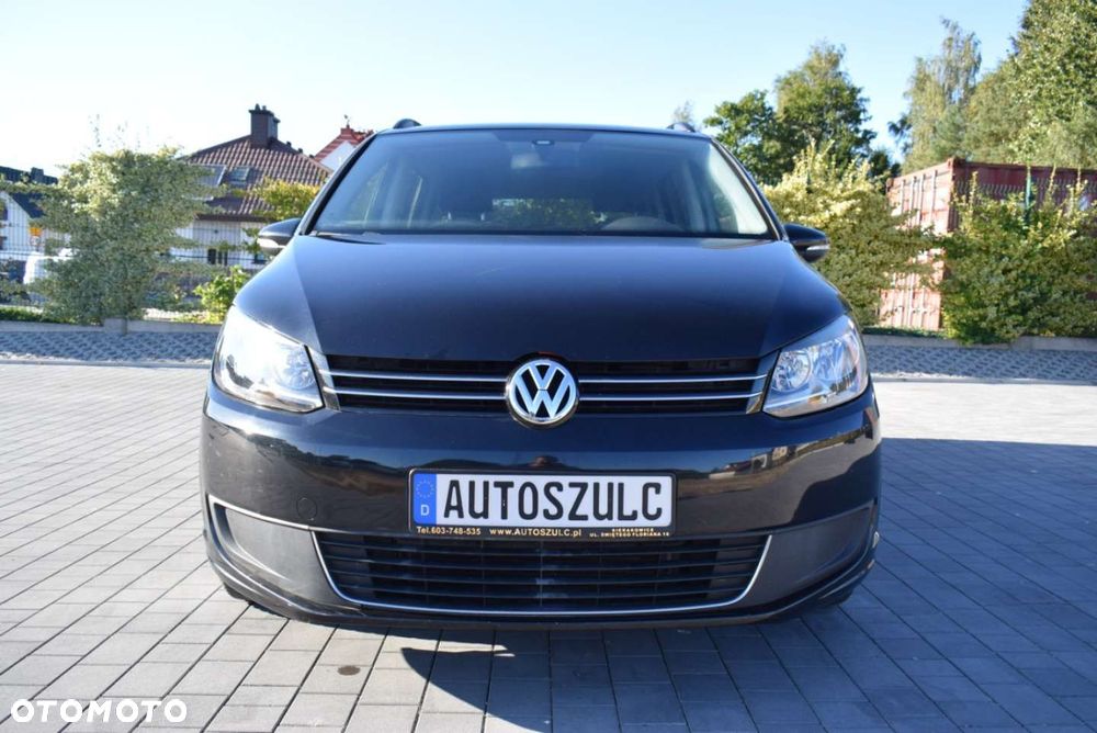 Volkswagen Touran - 4