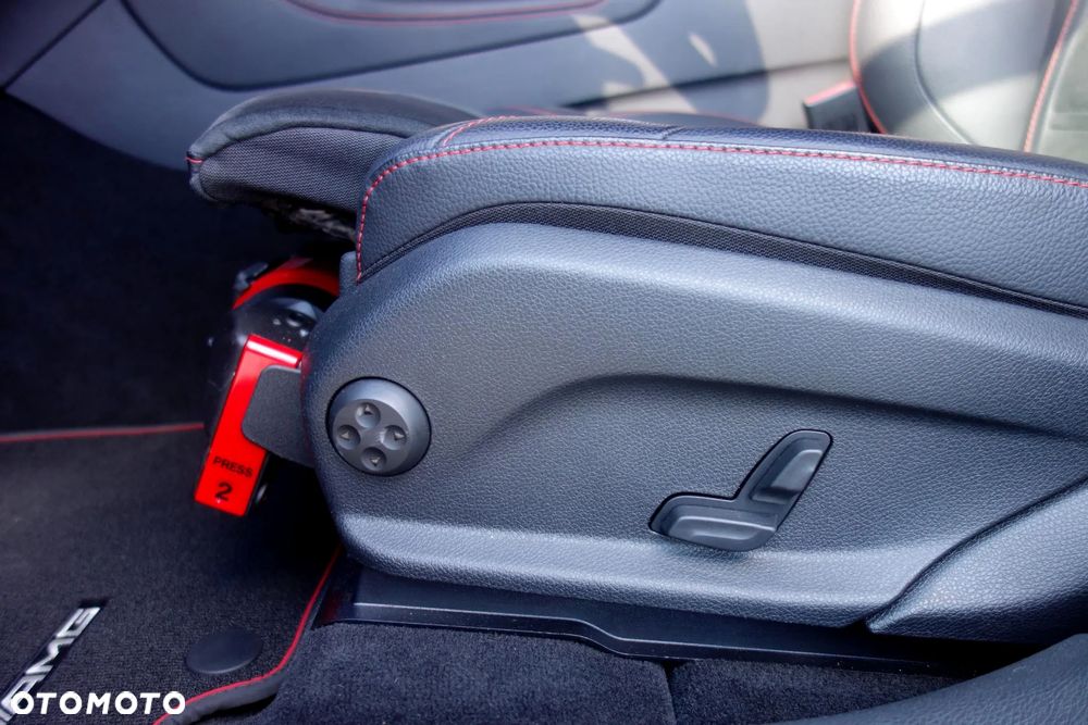 Mercedes-Benz GLC AMG 43 4-Matic - 23