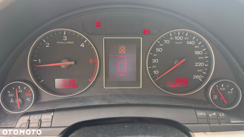 Audi A4 Avant - 13