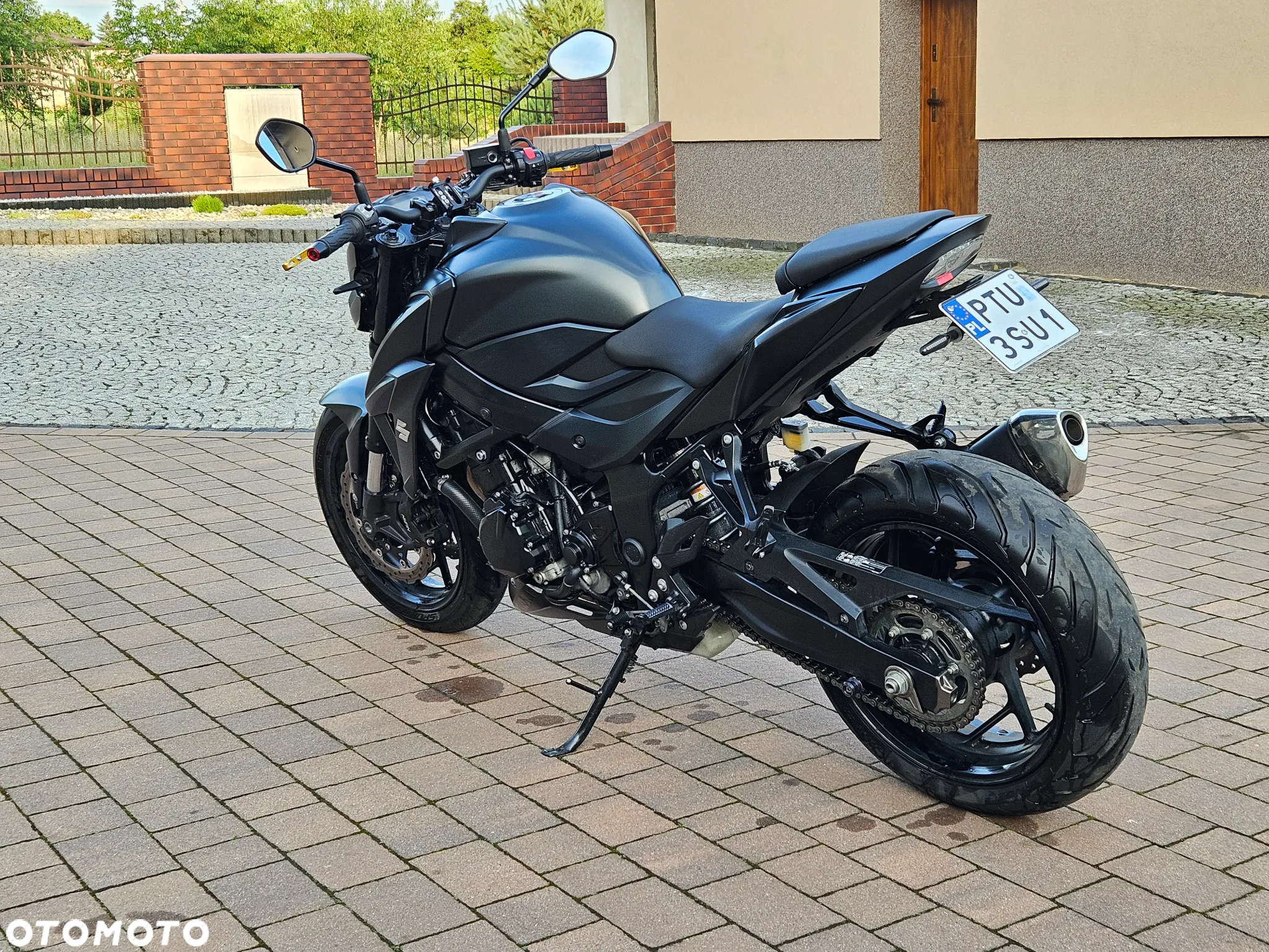 Suzuki GSX - 5