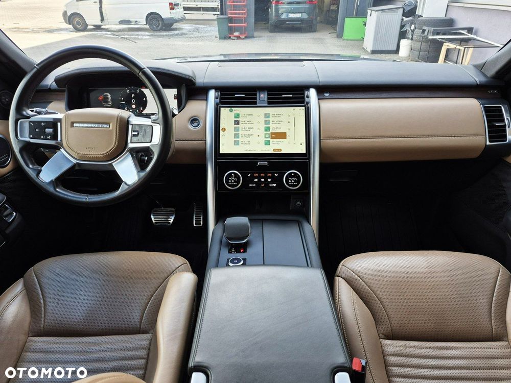 Land Rover Discovery 3.0 D300 mHEV R-Dynamic HSE - 29