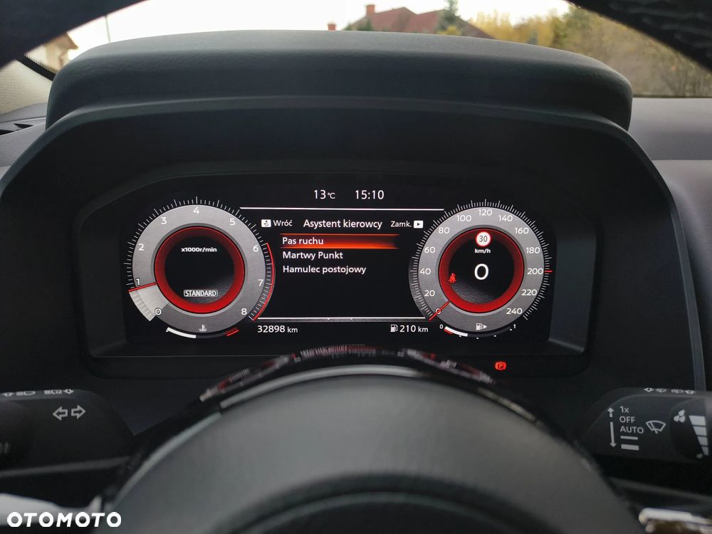 Nissan Qashqai 1.3 DIG-T N-CONNECTA - 13