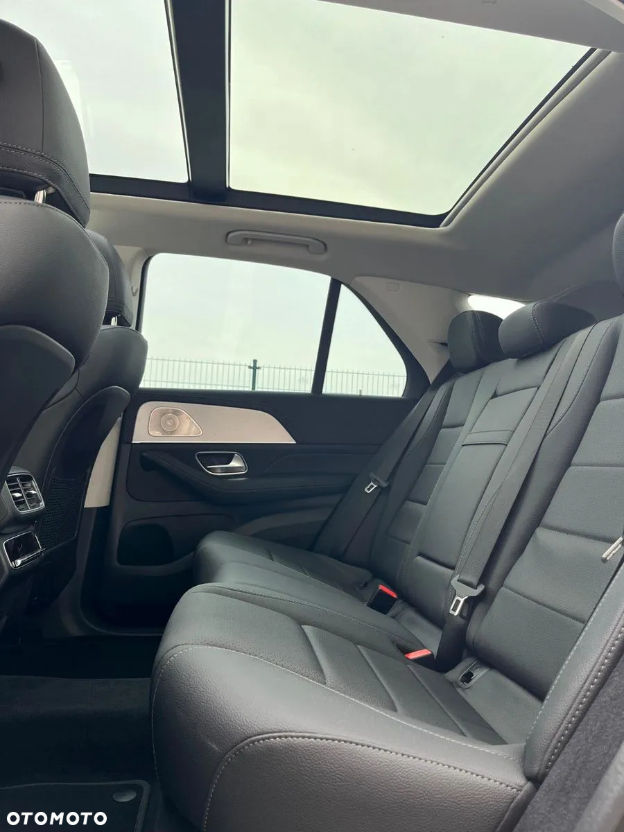 Mercedes-Benz GLE 300 d 4-Matic - 22