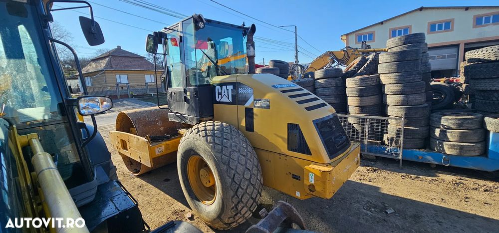 Caterpillar CAT CS 533 Cilindru compactor - 1