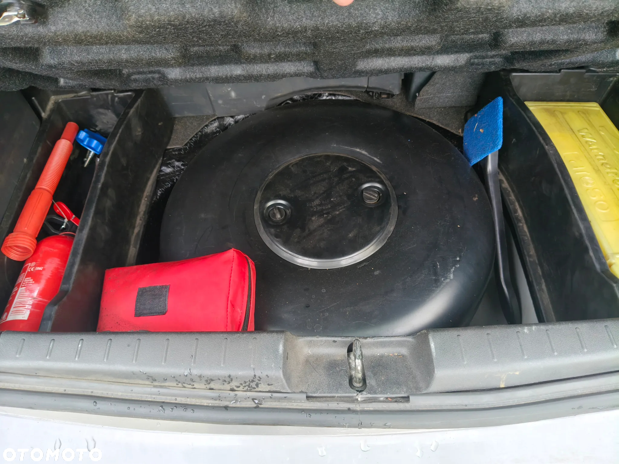 Toyota Yaris 1.3 Terra - 16