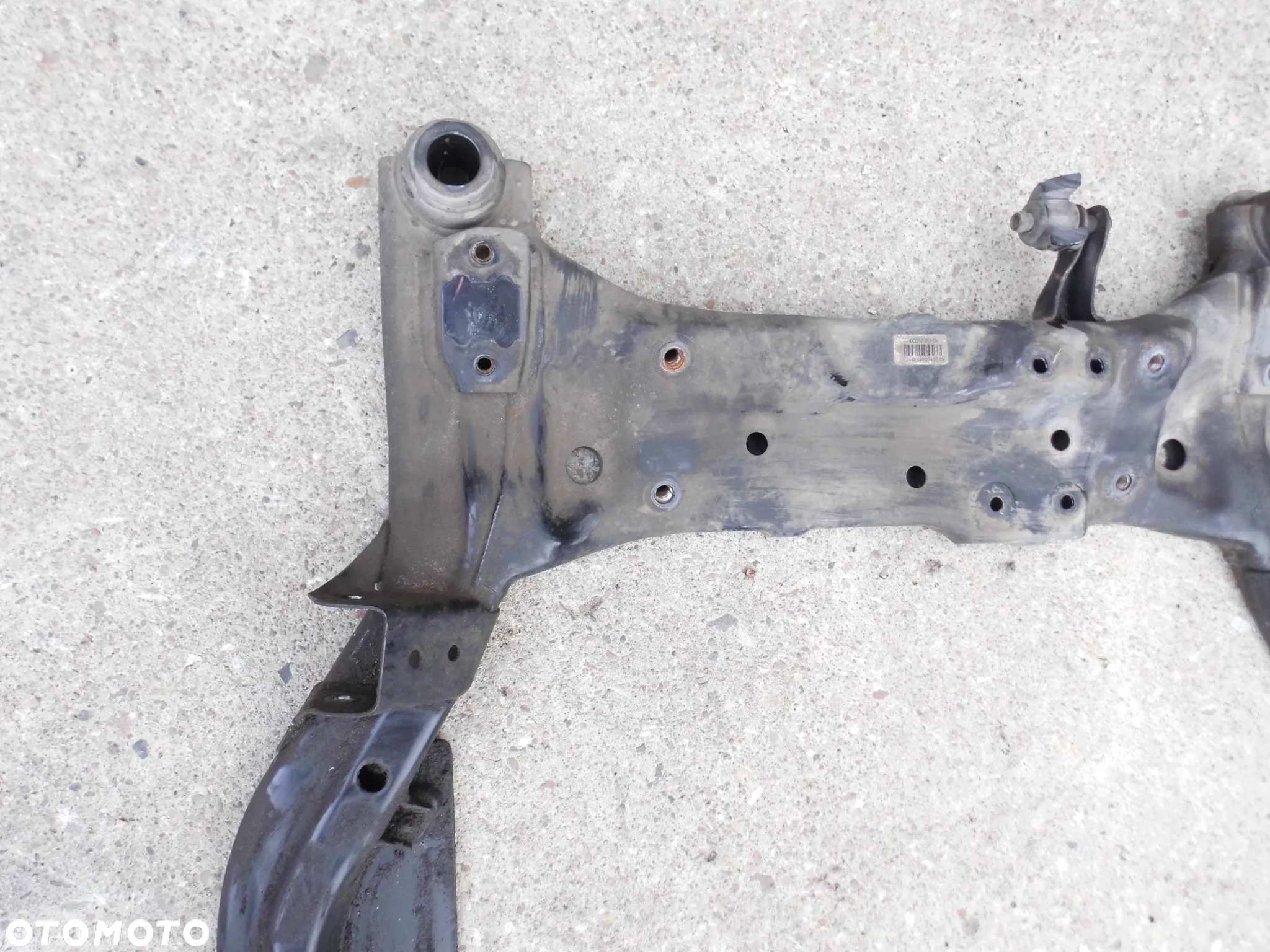TRAWERSA SANKI WÓZEK ZAWIESZENIE SILNIKA 62405-2L000 HYUNDAI I30 I LIFT KIA CEED I 1.4 1.6 16V PRZEDNIE ORYGINAŁ SPRAWNE - 3