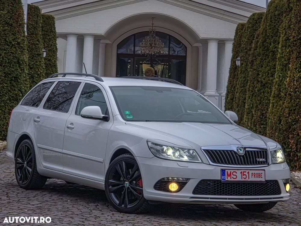 Skoda Octavia 2.0 TDI RS - 33