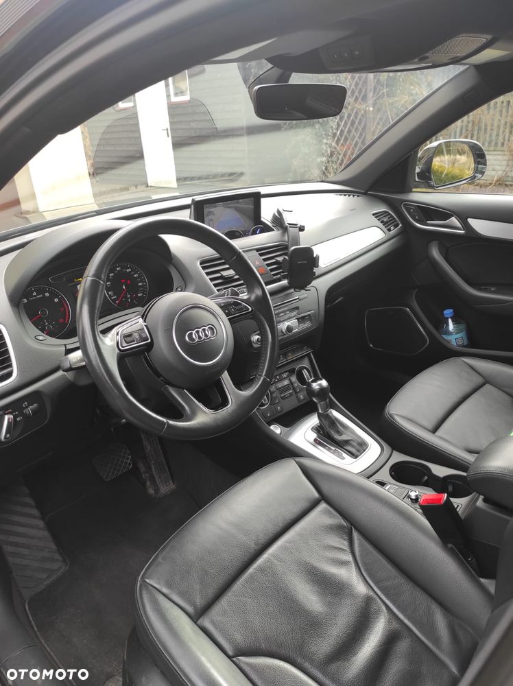 Audi Q3 40 TFSI Quattro S tronic S line - 6