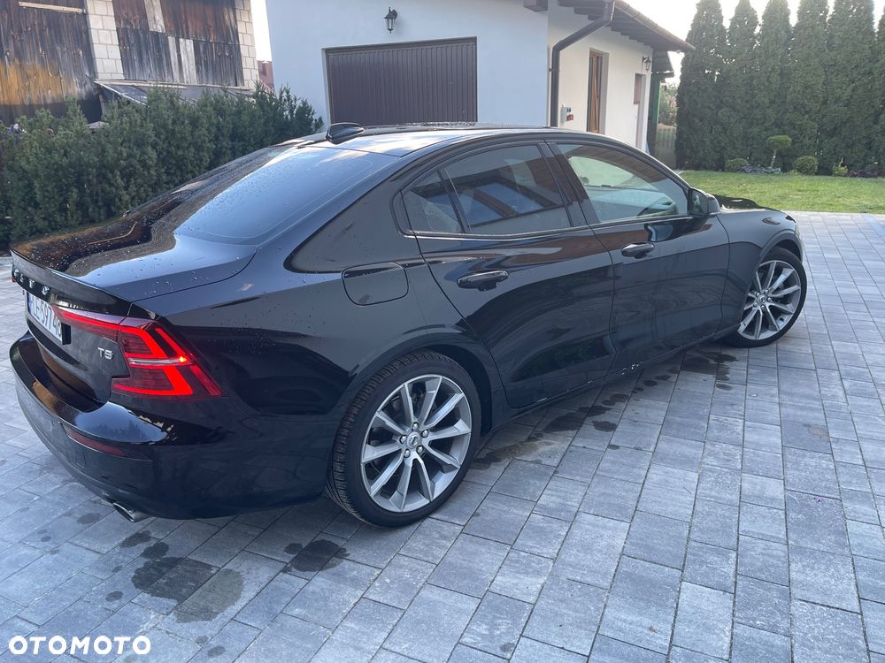 Volvo S60 T5 Momentum Pro - 20