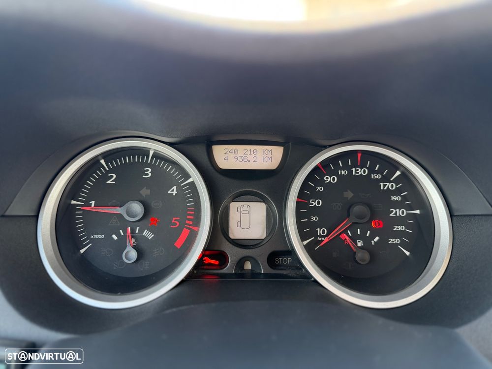 Renault Mégane 1.5 dCi Dynamique Luxe - 15