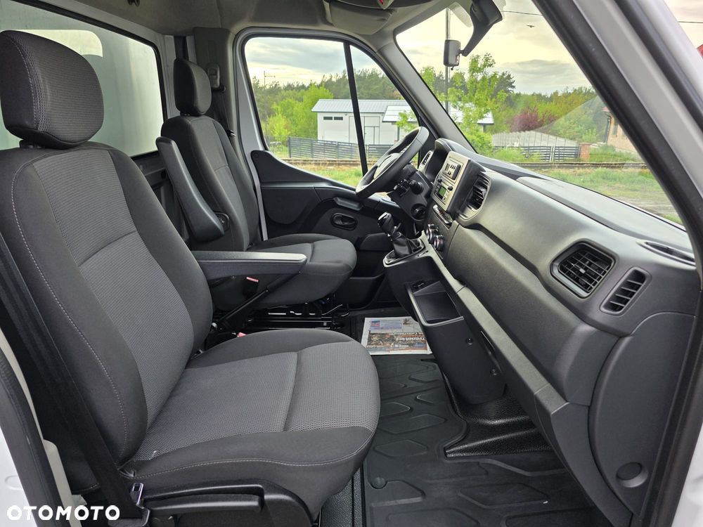 Renault Master Chłodnia  2.3 150 km  Multi Temp + 230v - 28