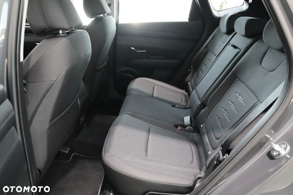 Hyundai Tucson 1.6 T-GDi HEV Smart 2WD - 12