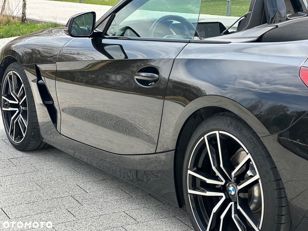 BMW Z4 sDrive28i - 18