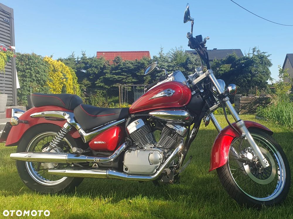 Suzuki Intruder - 5